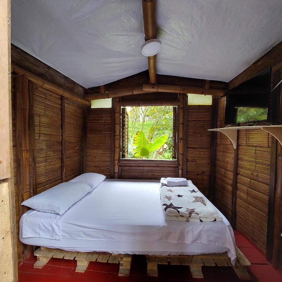 Hostal La Pijarana 살렌토 외부 사진